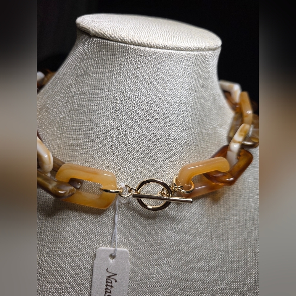 Natasha Couture Gold and Cream Earrings And Necklase Bundle - Picture 6 of 10